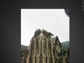 La cattedrale di Christchurch, gravemente danneggiata dalla scossa
